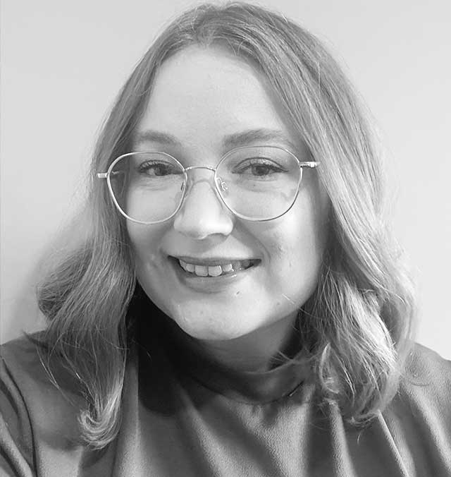 Black and white photo of Heather Shaw